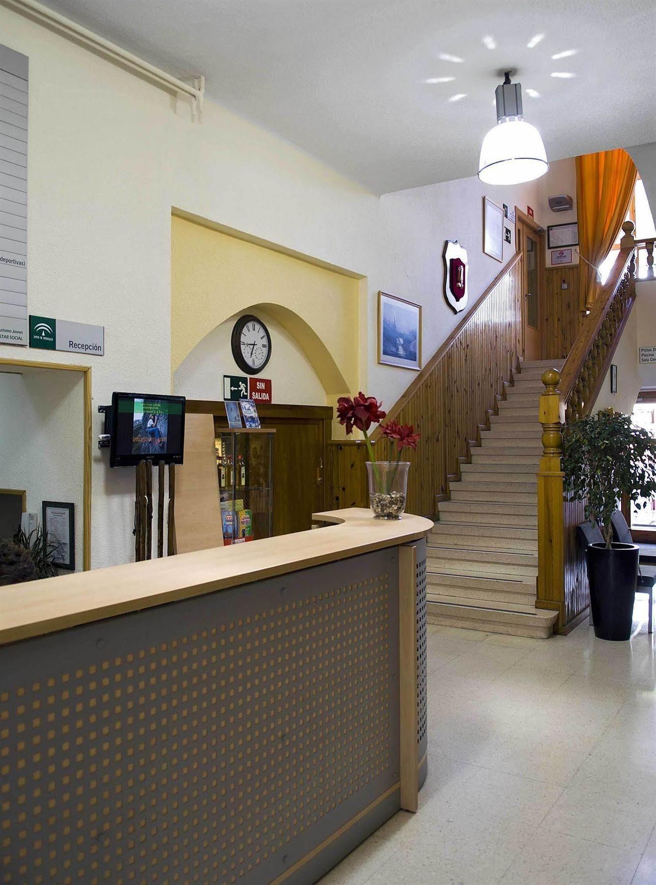Inturjoven Hostal